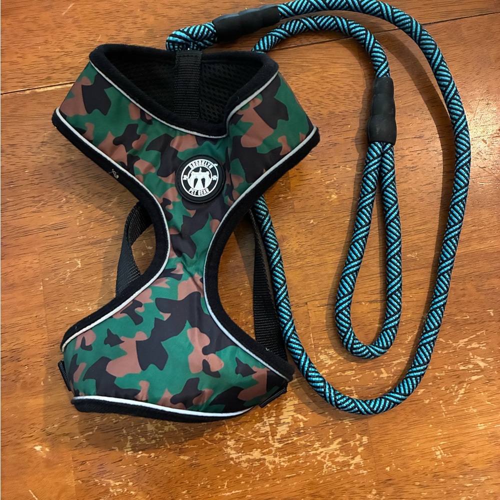 Camouflage Dog Harness with Leash